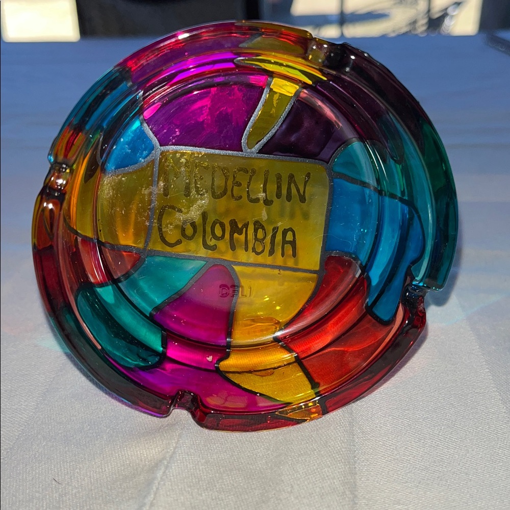 Colorful Medellin Hand-Painted Colombia Glass Art Ashtray - Picture 2 of 3